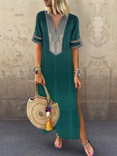 Bohemian Straight V-neck Solid Color Polyester Maxi Dresses (Style V100051)