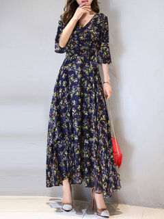 Flowy V-neck Floral Pattern Polyester Maxi Dresses (Style V100103)