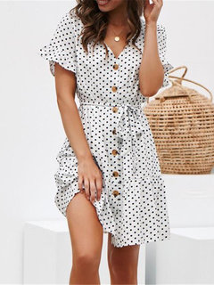 Fashion A-line Polka Dot Belt Polyester Casual Dresses (Style V100254)