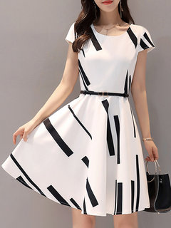 Party A-line Round Neck Printed Pattern Casual Dresses (Style V100484)