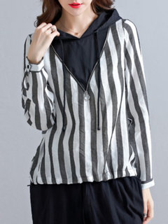 Standard Fashion Patchwork Polyester Zipper Hoodie (Style V100636)