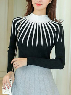 Round Neck Standard Date Night Knitted Patchwork Sweater (Style V101057)