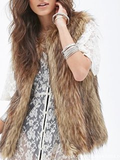 Short Slim Casual Plain Fauxfur Jacket (Style V101182)