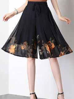 Knee Length Loose Elegant Pattern Plants Pants (Style V102258)