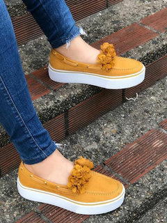 Going Out Slip-On Artificial Suede Flats (Style V102669)