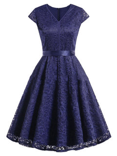 Trumpet V-neck Strappy Knee Length Dresses (Style V200483)