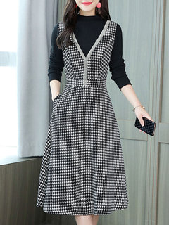 A-line V-neck Plaid Pattern Cotton Midi Dresses (Style V201890)