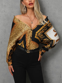 Standard Loose Fashion Leopard Pattern Blouse (Style V300401)