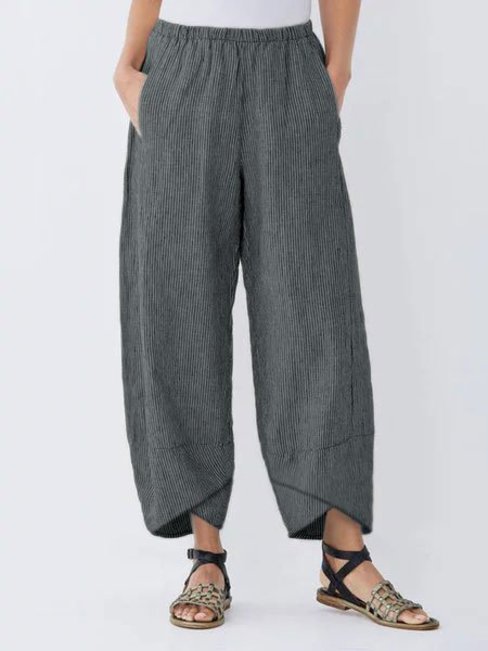 Ankle Length Loose Slow Life Pockets Plain Pants (Style V102301)