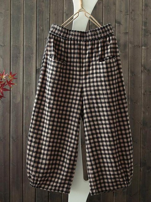 Knee Length Loose Elegant Cotton Blends Plaid Shorts (Style V102381)