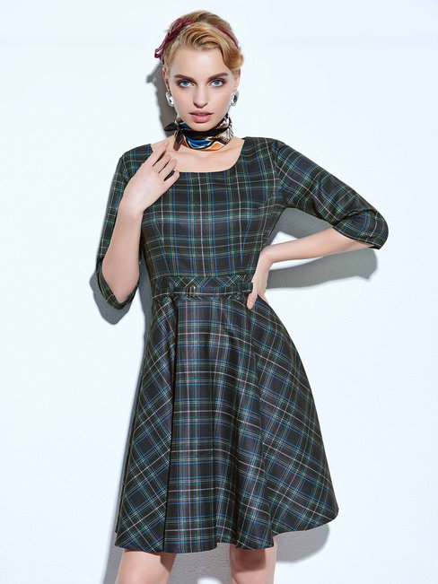 A-line Round Neck Plaid Strappy Cotton Knee Length Dresses (Style V200028)