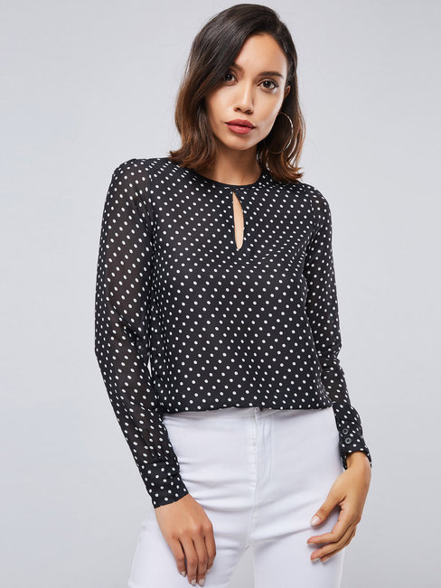 Keyhole Neckline Short Loose Date Night Pattern Blouse (Style V201719)