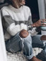 Round Neck Standard Straight Knitted Patchwork Sweater (Style V101048)