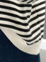 Round Neck Standard Loose Striped Pattern Sweater (Style V201949)